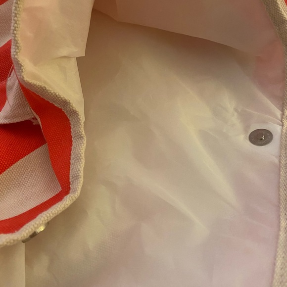 Macy shopping tote orange and tan NWT - Picture 3 of 7